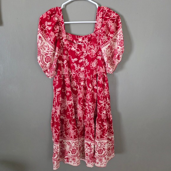 Cato Dresses & Skirts - Womens Red Floral Milkmaid Dress Size Medium Paisley Puff Sleeve Tiered Mini
